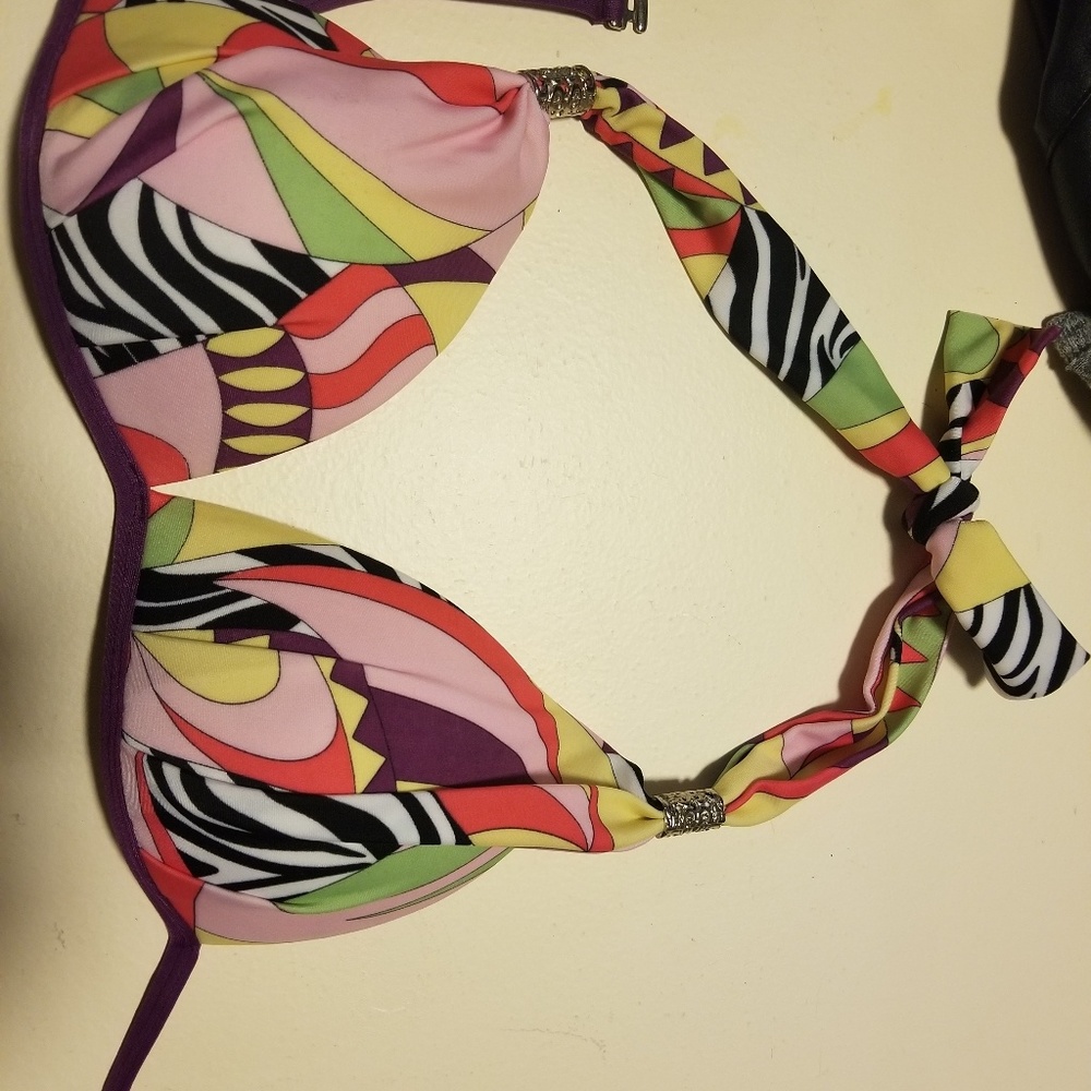 Brazilian swimming suite top